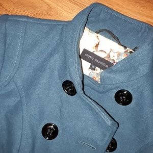 Beautiful teal blue colored wool steve madden